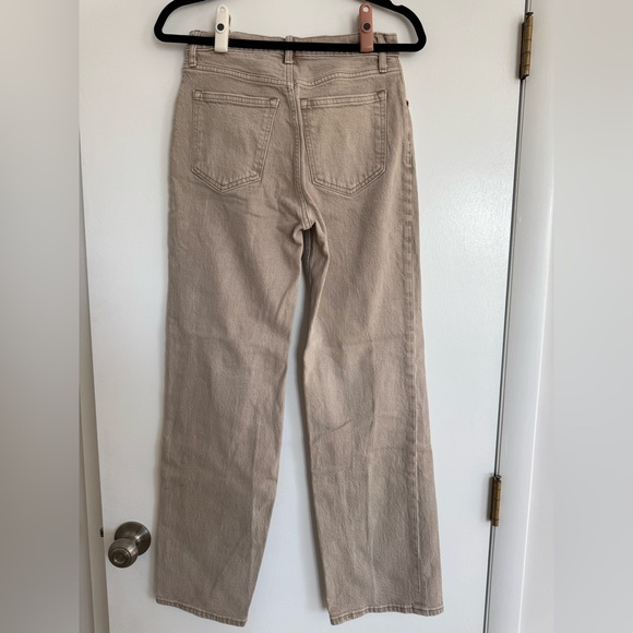 Abercrombie 90s Relaxed High Rise Jeans - Light Brown - Picture 2 of 3
